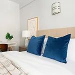 73-201 New 1Br1Bth Uws Doorman Gym