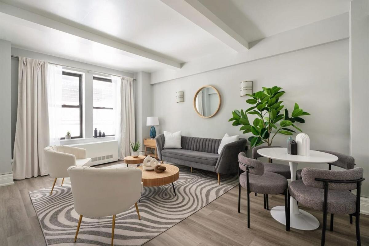 73-201 New 1br1bth Uws Doorman Gym Apartment New York